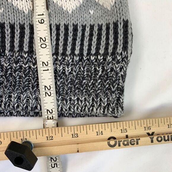 Victoria’s Secret Crew Pullover Fair Isle Knit Sweater XS Grey Cabincore Cotton - Picture 5 of 10